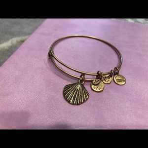 Alex and ani seashell bangle